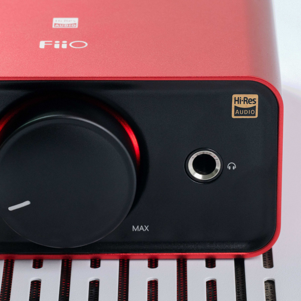 Make an Impressive Debut! FiiO's Desktop DAC and Headphone Amplifier K5 Pro ESS (Red Version) Is Available Soon!